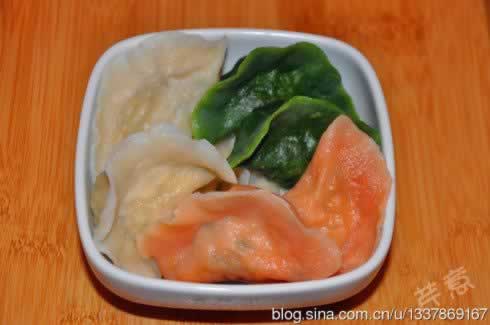 ��ɫ����ˮ�ȵ�����