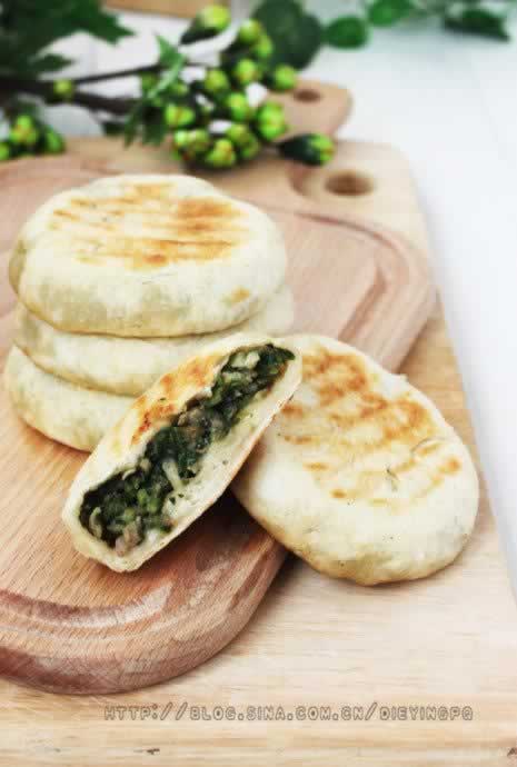 面条菜馅饼的做法