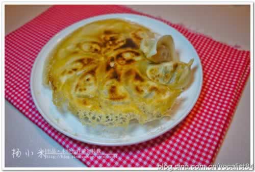 无需解冻煎出漂亮的冰花水饺的做法