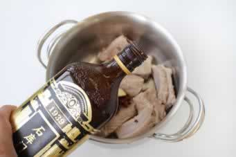 酸菜粉条炖排骨的做法