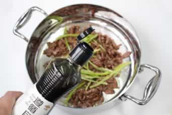 蚝油甜橙烩牛肉的做法