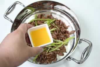 蚝油甜橙烩牛肉的做法