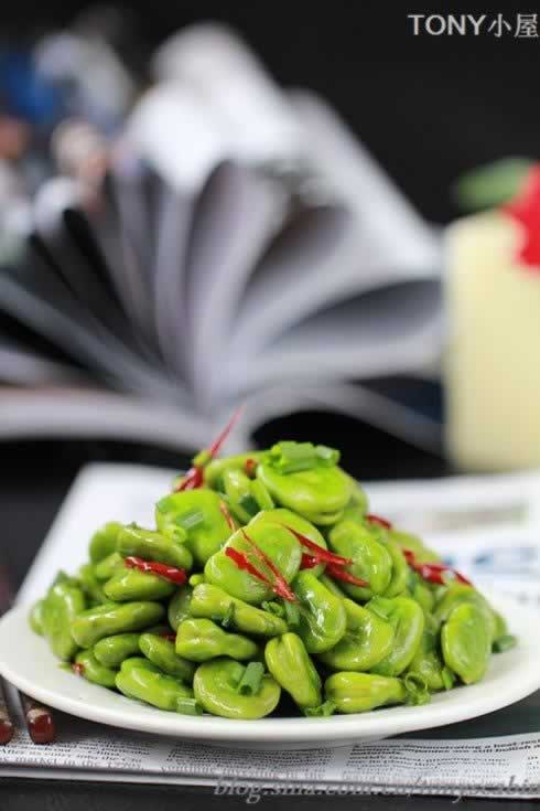 香葱爆蚕豆的做法
