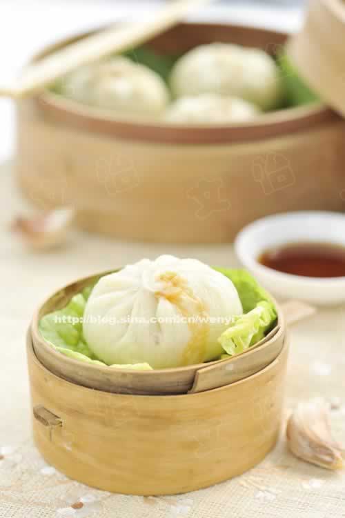 猪肉大葱包子的做法