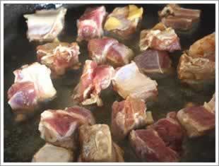 �򵥼�ͥ���Ǵ��Źǵ�����