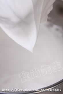 彩虹蛋糕卷的做法