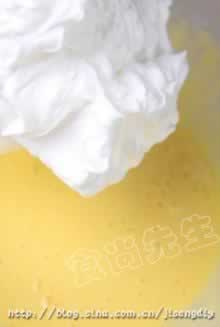 彩虹蛋糕卷的做法