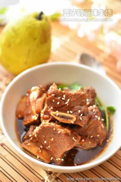 果香牛排骨的做法 果香牛排骨的做法