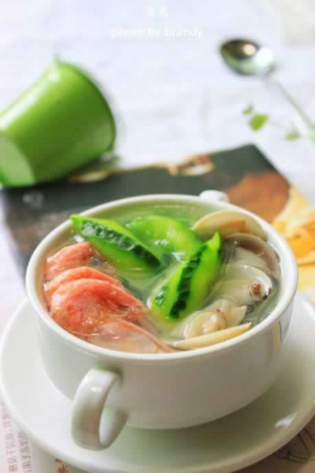 丝瓜小海鲜汤的做法,怎么做,如何做,图解详细步骤的做法