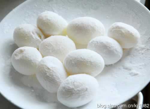 鱼香鸽子蛋的做法