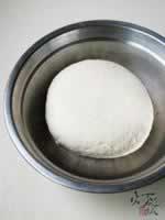 槐花包子的做法