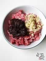 槐花包子的做法