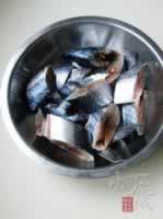 酱焖鲜鲅鱼的做法