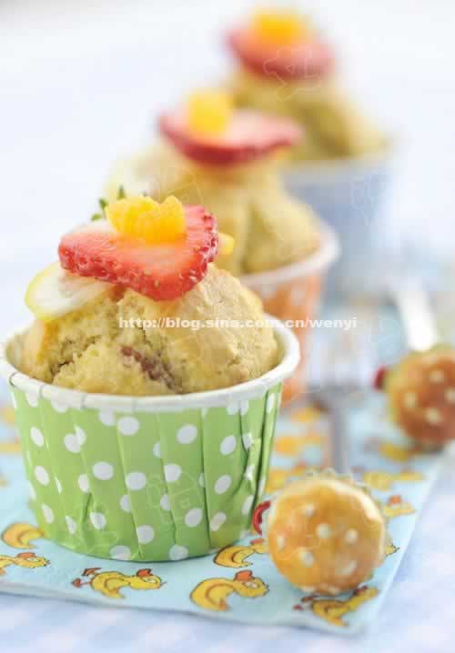 柠檬杏仁纸杯蛋糕的做法