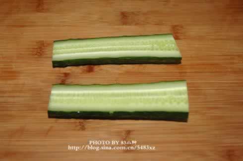 漂亮的黄瓜围片怎么切?的做法