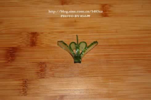 漂亮的黄瓜围片怎么切?的做法