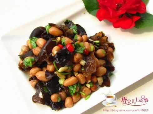 ���軨����ľ��������