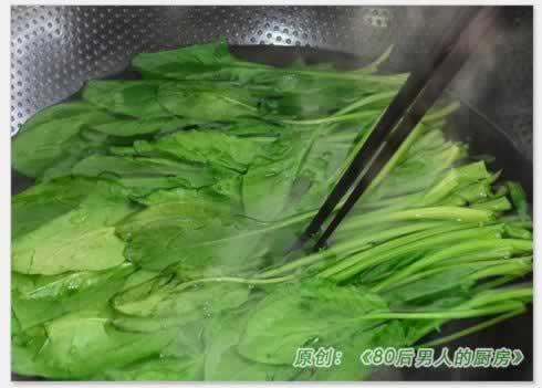 鸡蛋菠菜卷的做法