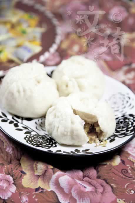 油渣酸菜包子的做法