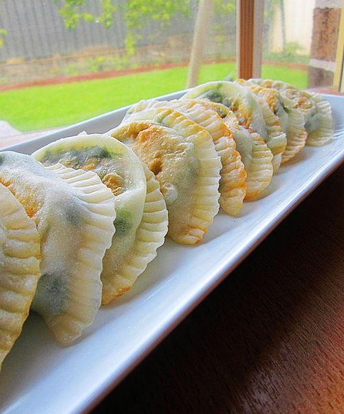 荠菜鸡蛋盒子的做法