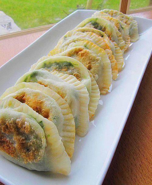 荠菜鸡蛋盒子的做法