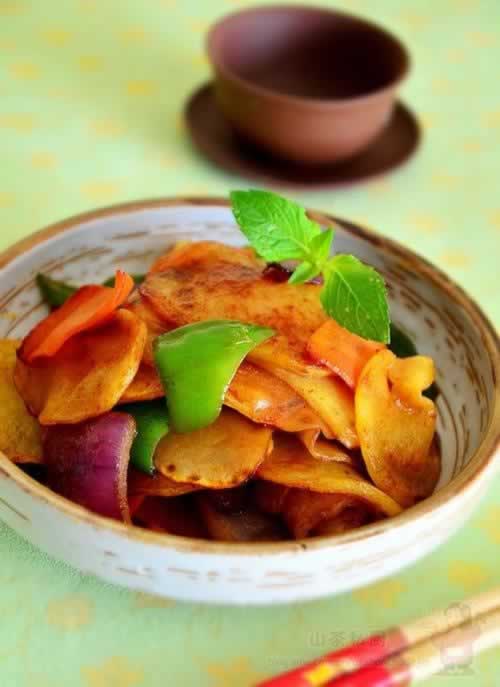 香辣干锅土豆片的做法