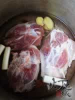 芹菜拌腱肉的做法