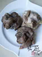 芹菜拌腱肉的做法