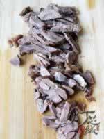 芹菜拌腱肉的做法