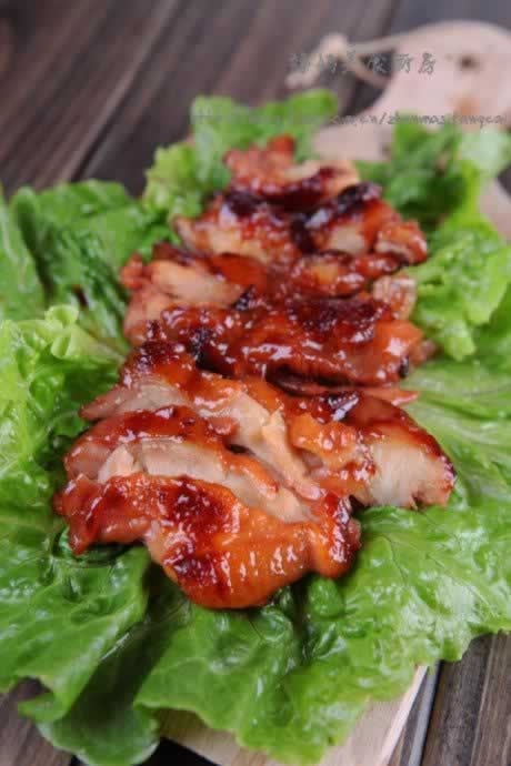 香煎叉烧酱鸡腿的做法