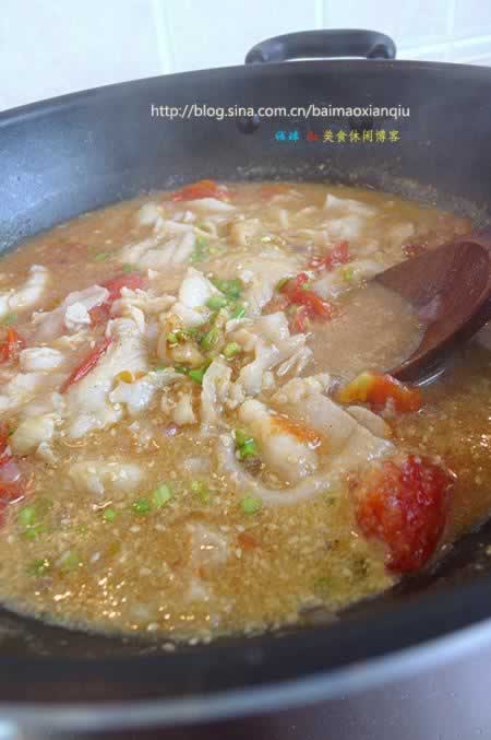 番茄鱼汤泡饭的做法