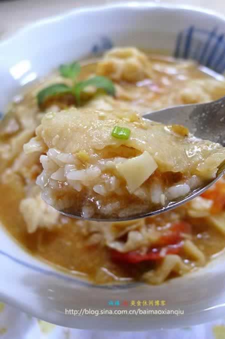 番茄鱼汤泡饭的做法