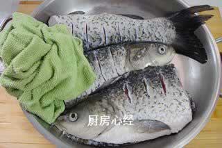 平底锅烤鱼的做法