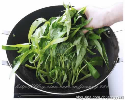 椒丝腐乳通菜的做法