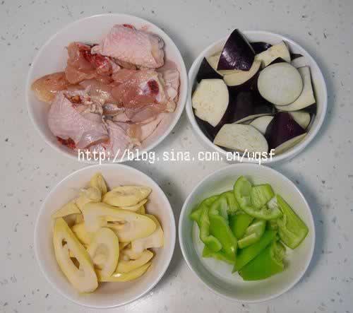 椰汁咖喱鸡拌面的做法