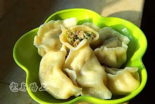 �۲����ںͶ������ڽ��ӵ�����