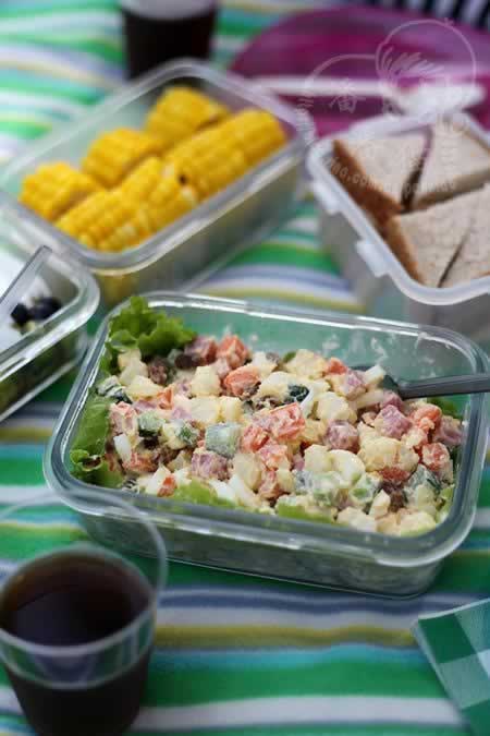 什锦土豆沙拉的做法