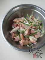 麻辣香芹鸡脖的做法