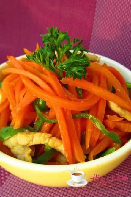 红萝卜炒肉丝的做法