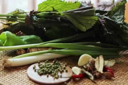 麻辣虾球的做法