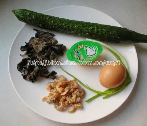 木耳蛋花鸡汤的做法