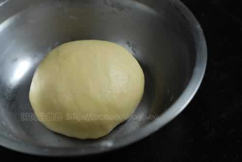 无奶配方之椰香面包的做法