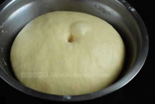 无奶配方之椰香面包的做法