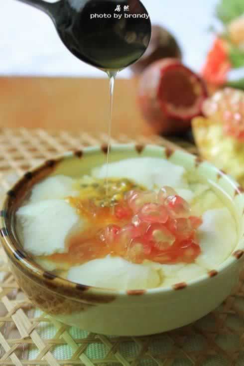 蜜豆玫瑰豆腐花的做法