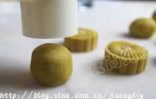 台式绿豆月饼的做法