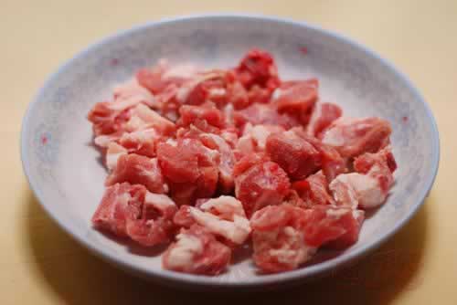 �ƶ������Źǵ�����