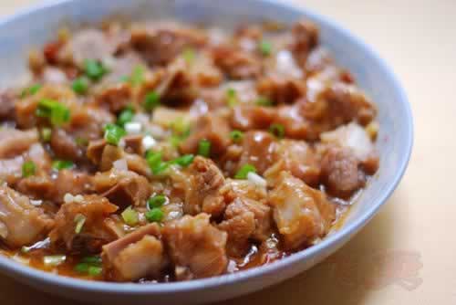 �ƶ������Źǵ�����