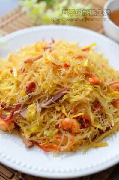 ���޳��׷۵�����