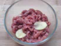 酸菜嫩滑牛肉的做法