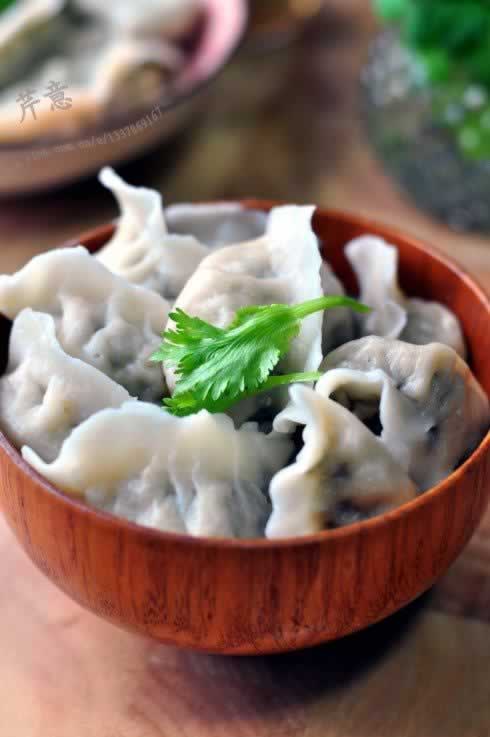 姜汁海带水饺的做法